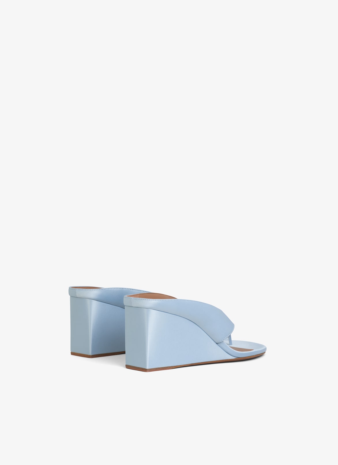 CUBE THONG MULES IN SATIN ALAÏA BLUE CUBE THONG MULES IN SATIN